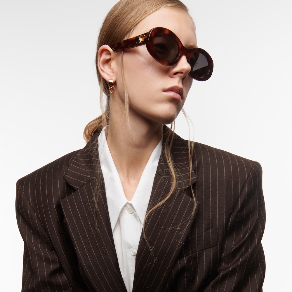 Celine Triomphe 01 Oval Sunglasses (Preowned Like NEW) - Picture 16 of 16